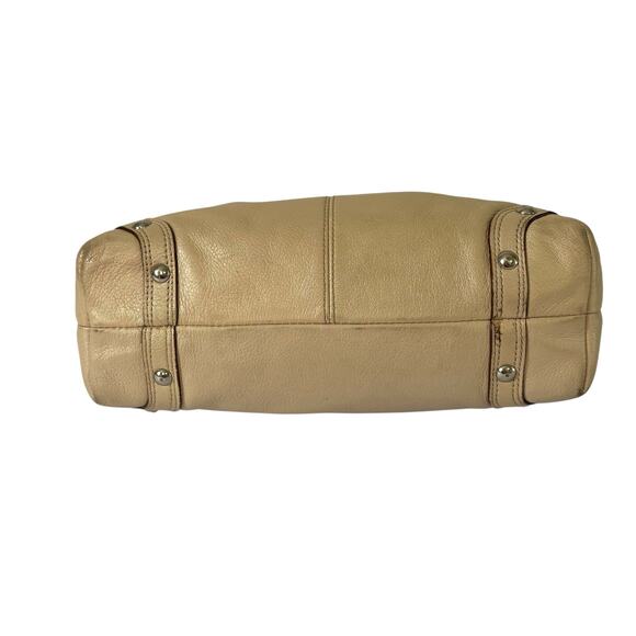 Coach Carly Hobo Bag Cream Silver Leather Shoulder Bag Metallic F15251 - Picture 5 of 14